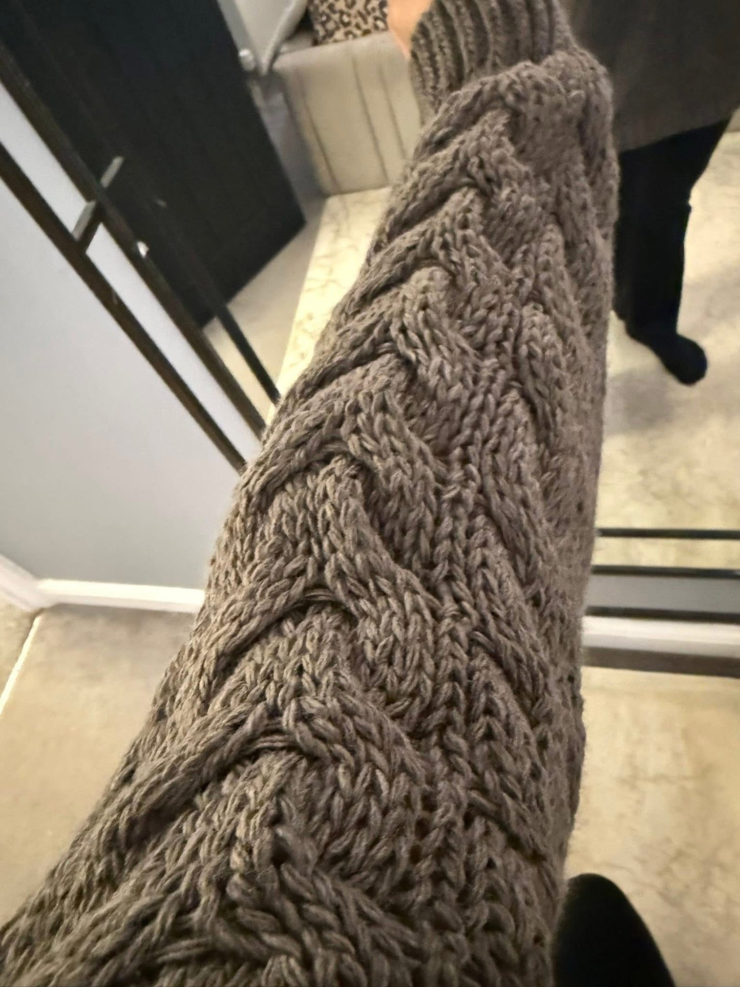 Cable knit jumper