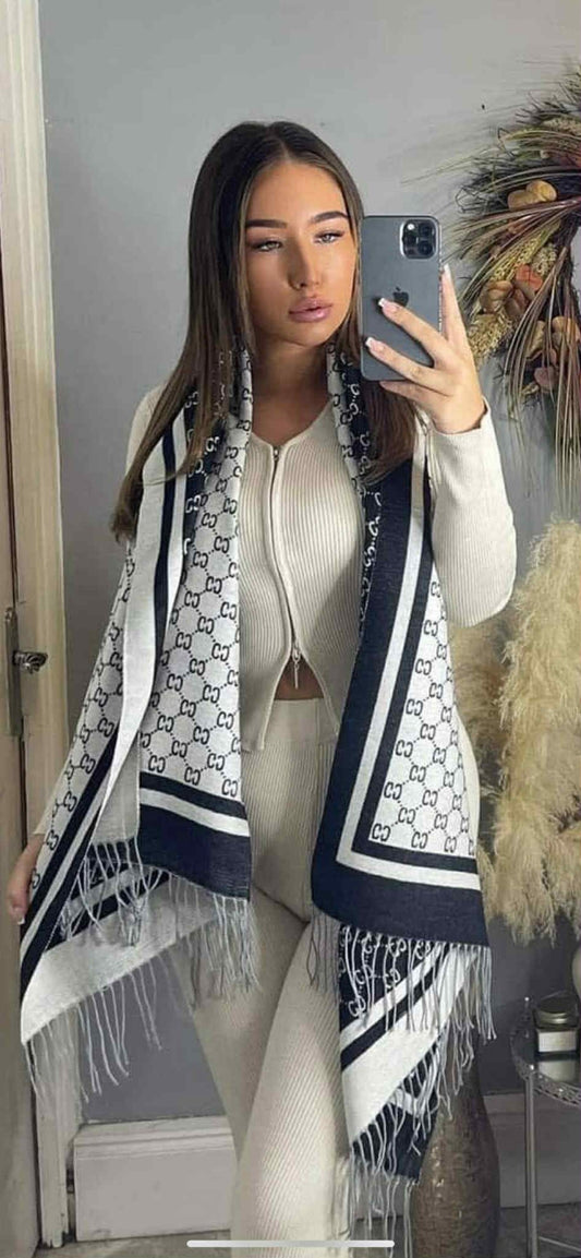 G scarfs 2 colour’s